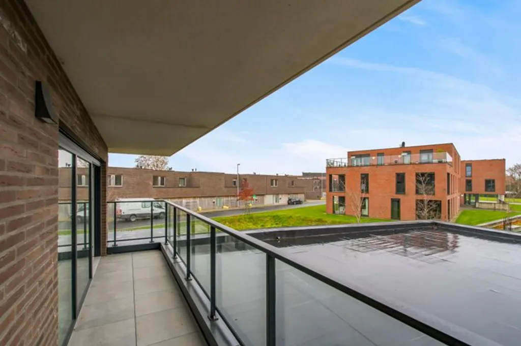 Balcon - Appartement Neuf Moderne avec Terrasse à Izegem