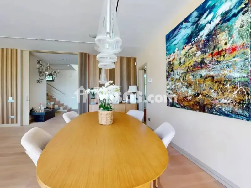 Sala da pranzo - Chalet with Pool and Terrace in Bonmont