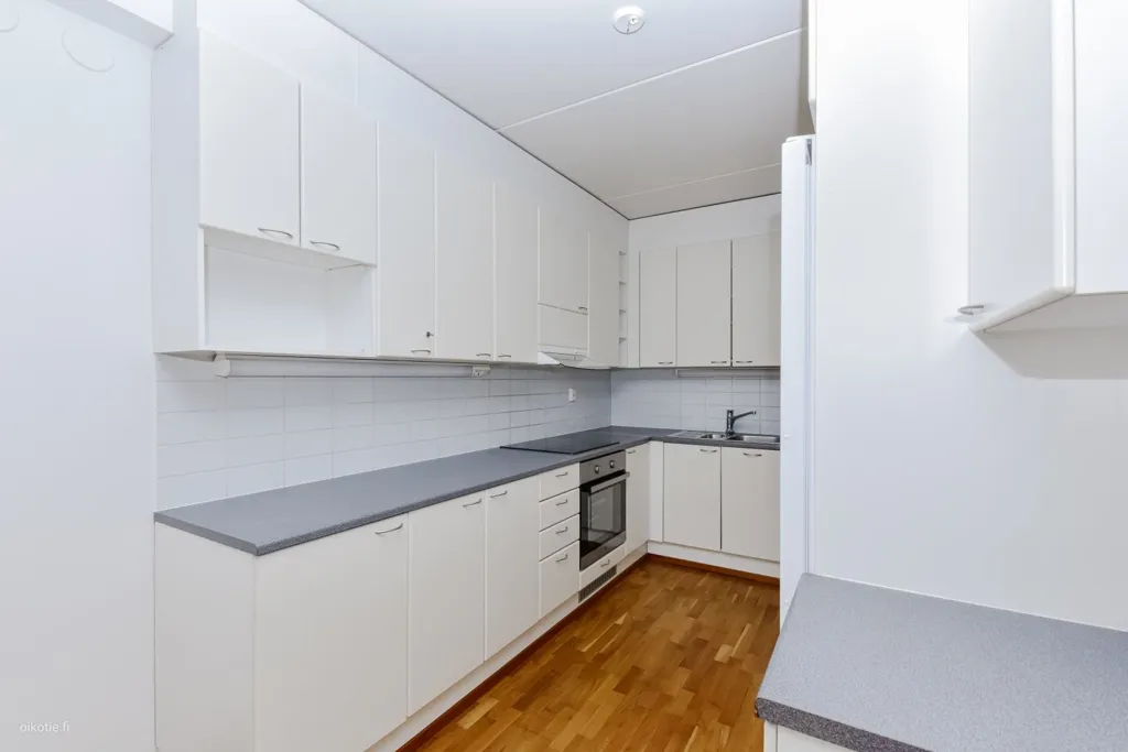 Cuisine - Apartment with Sauna in Leppävaara, Espoo