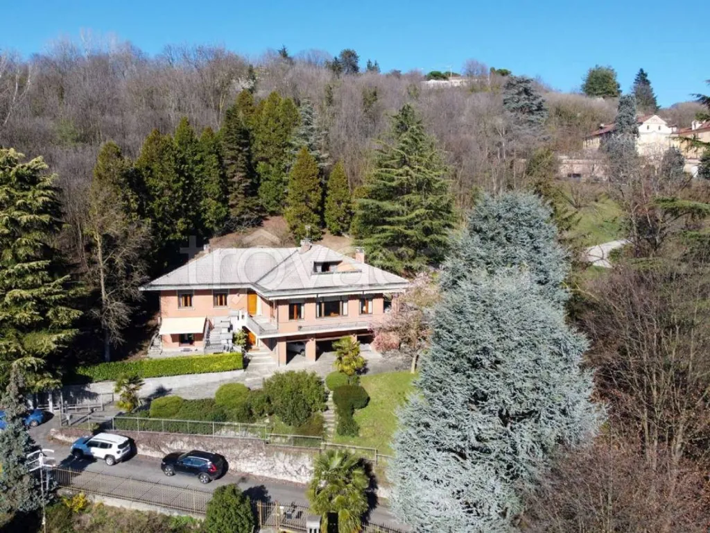 Maison 10 pièces à Moncalieri