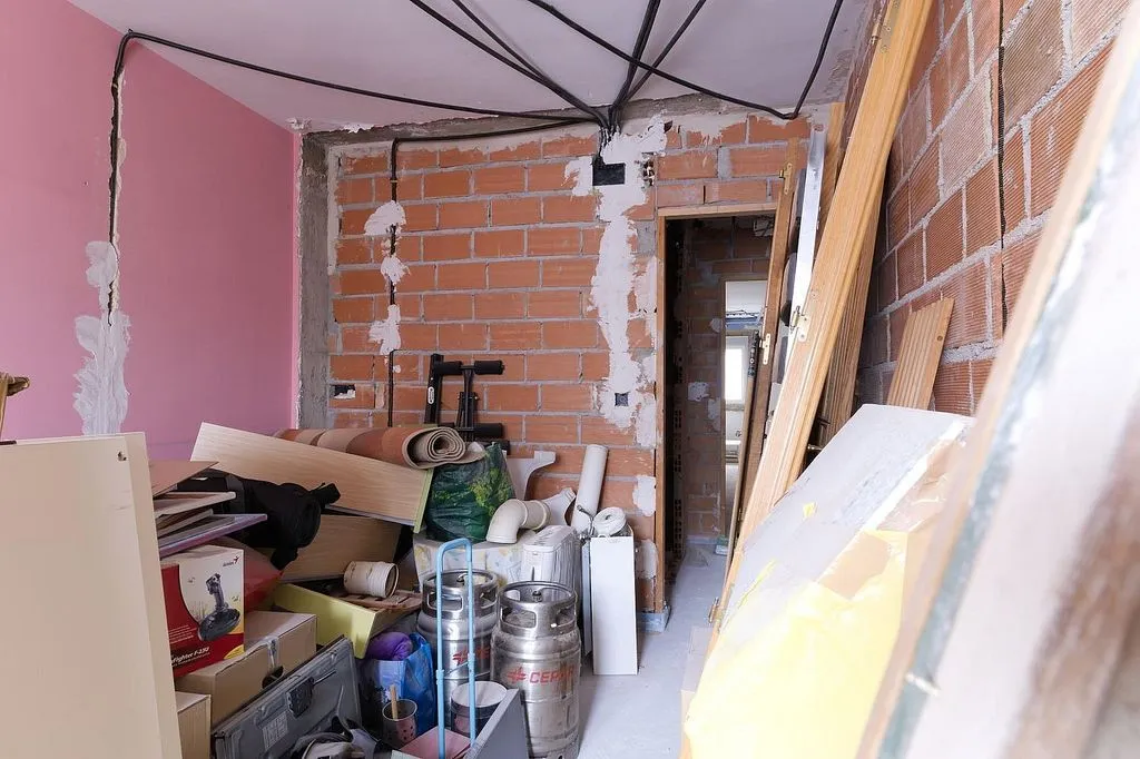 other_room