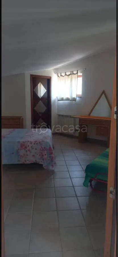 Chambres - Independent Villa with Dual Access in Parete