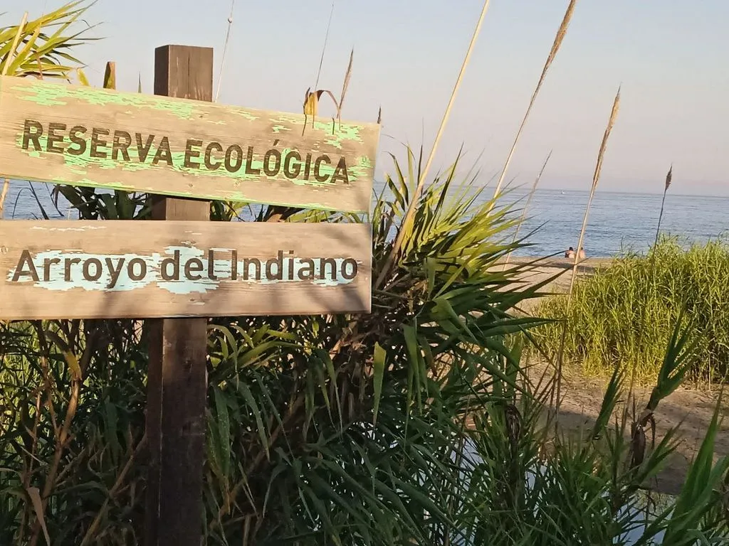 Apartment with Sea View and Pool in Manilva