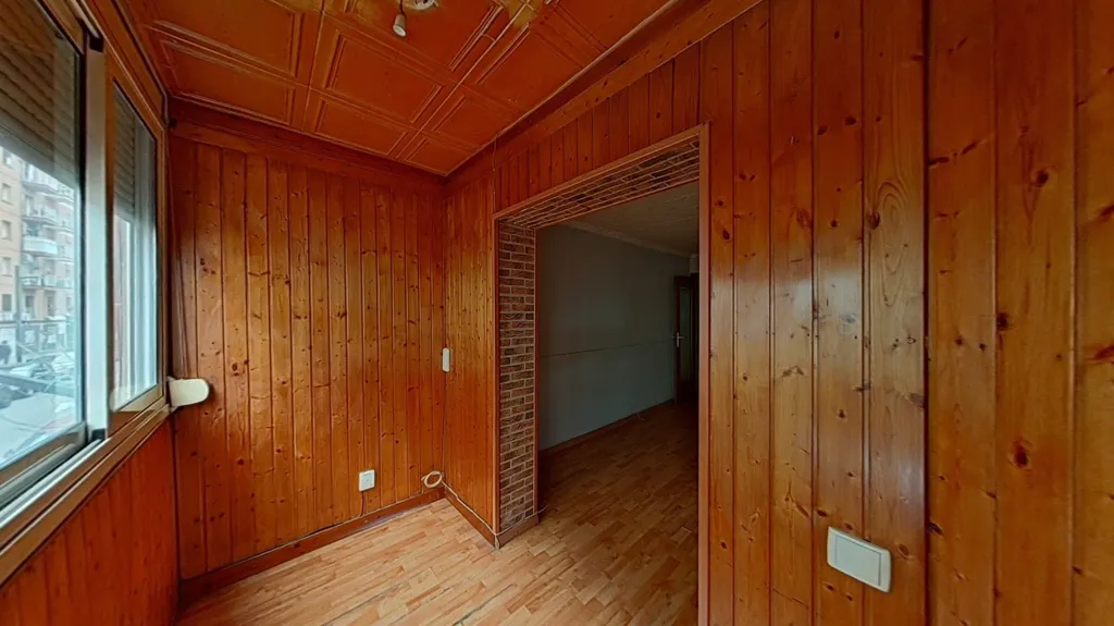 Toad - Apartment with Garden Access in Ripollet, Barcelona