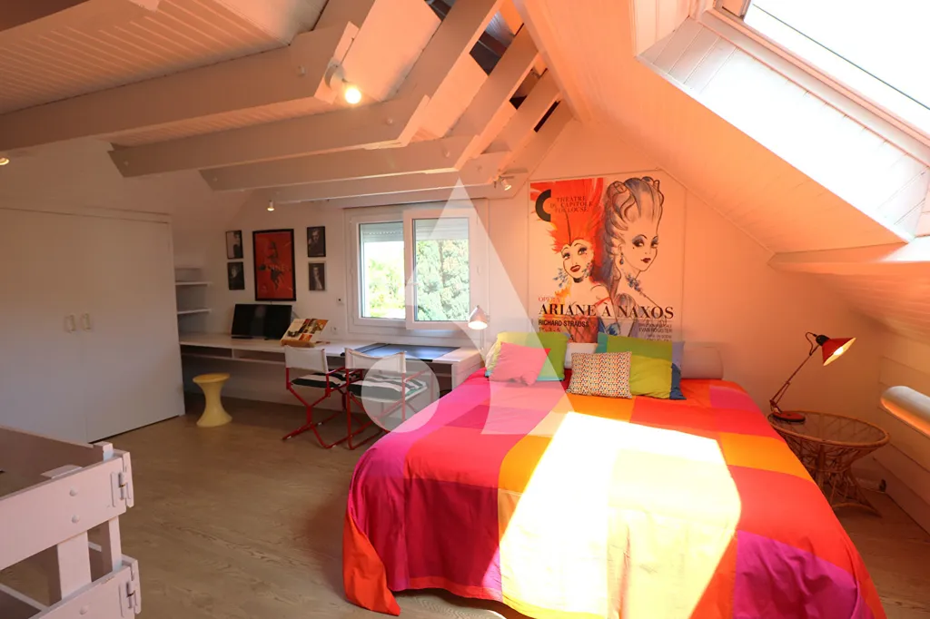 Chambres - Villa avec Piscine et Vue Pyrénées à Odos
