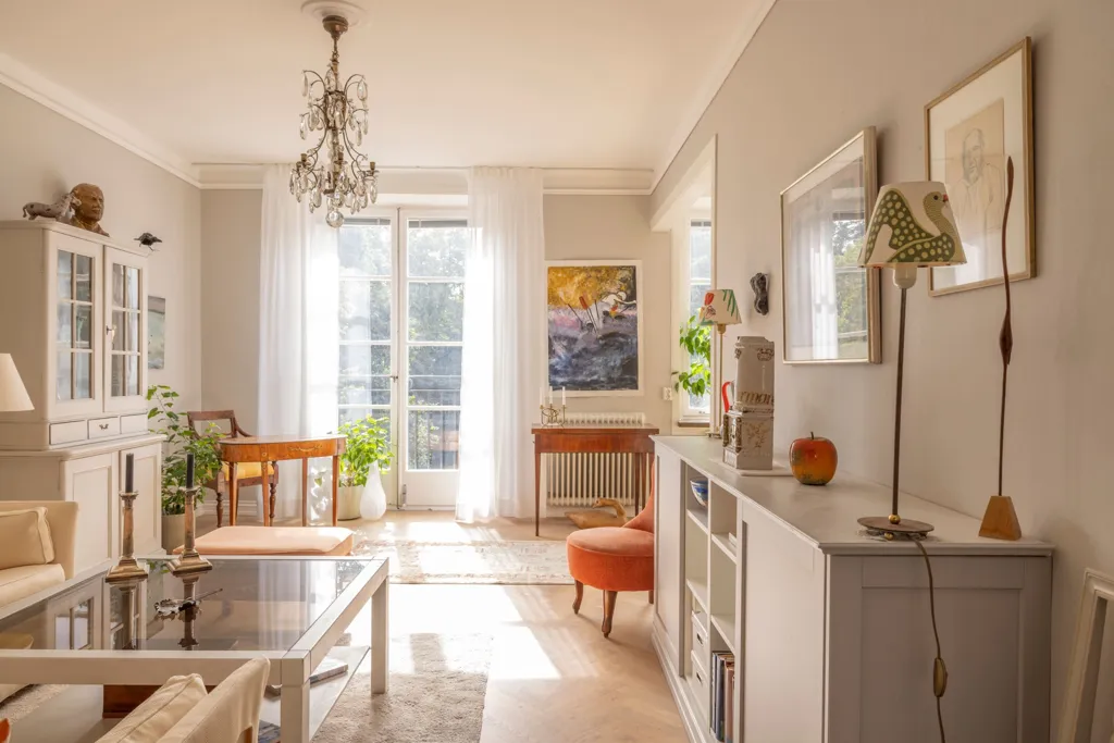 Elutuba - Charming 2.5-Bedroom Flat with Balcony in Södermalm