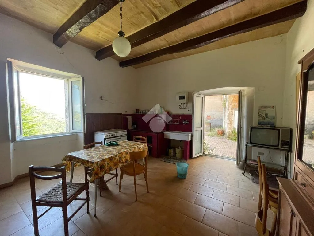 Sala da pranzo - Historic Semidetached House in Esperia