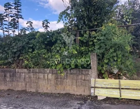 Jardin - Land with Ruin in Medas