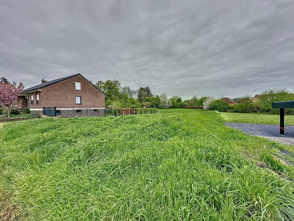 Jardin - Terrain à Bâtir dans un Cadre Calme à Bierbeek