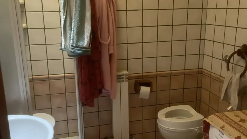 Bagni - Apartment with Private Lift in Sassoferrato