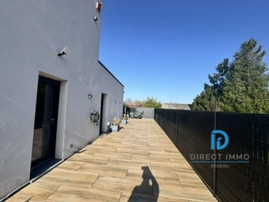 Aed - Contemporary Villa with Pool in Cysoing