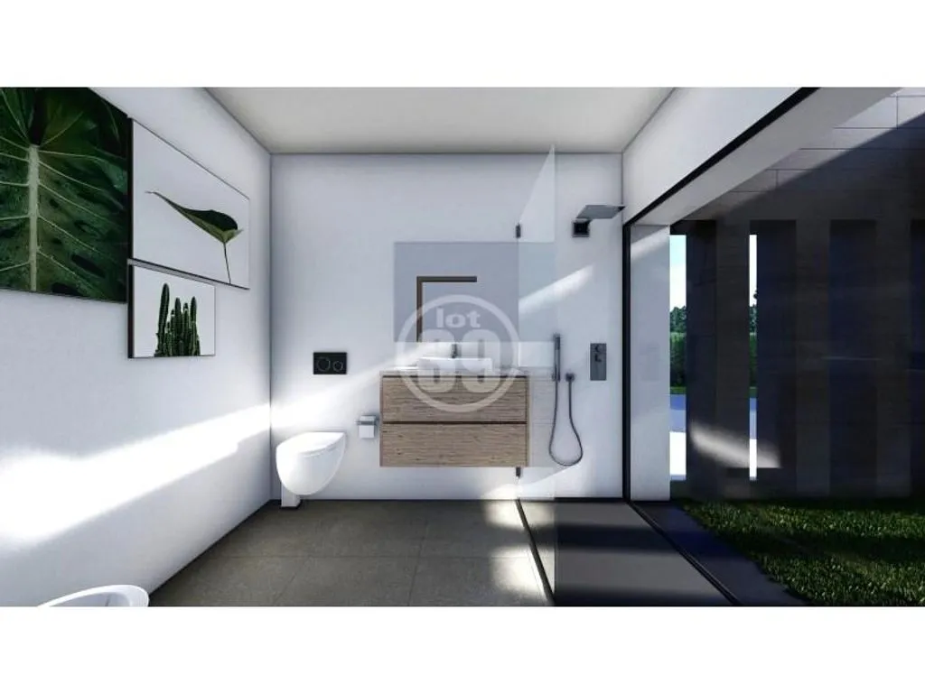 Development Land with Approved Project in Areeiro