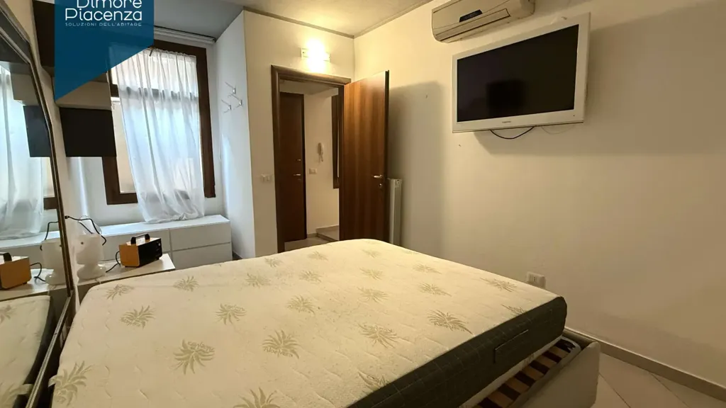 Magamistoad - Rustic Bilocale with Courtyard in Piacenza