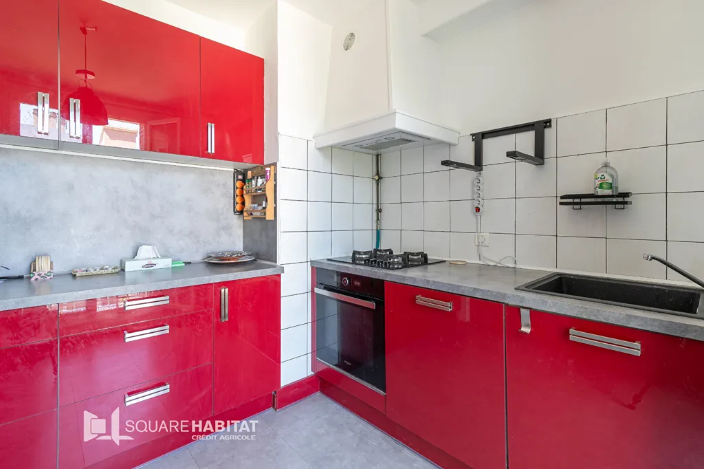 Cuisine - Appartement 3 Pièces avec Vue Montagne à GAP