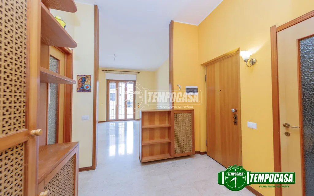 Ingresso - Rustic 3-Bedroom Apartment in Pero