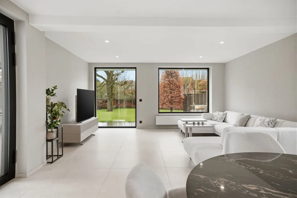 Elutuba - Luxury Villa with Pool in Staden