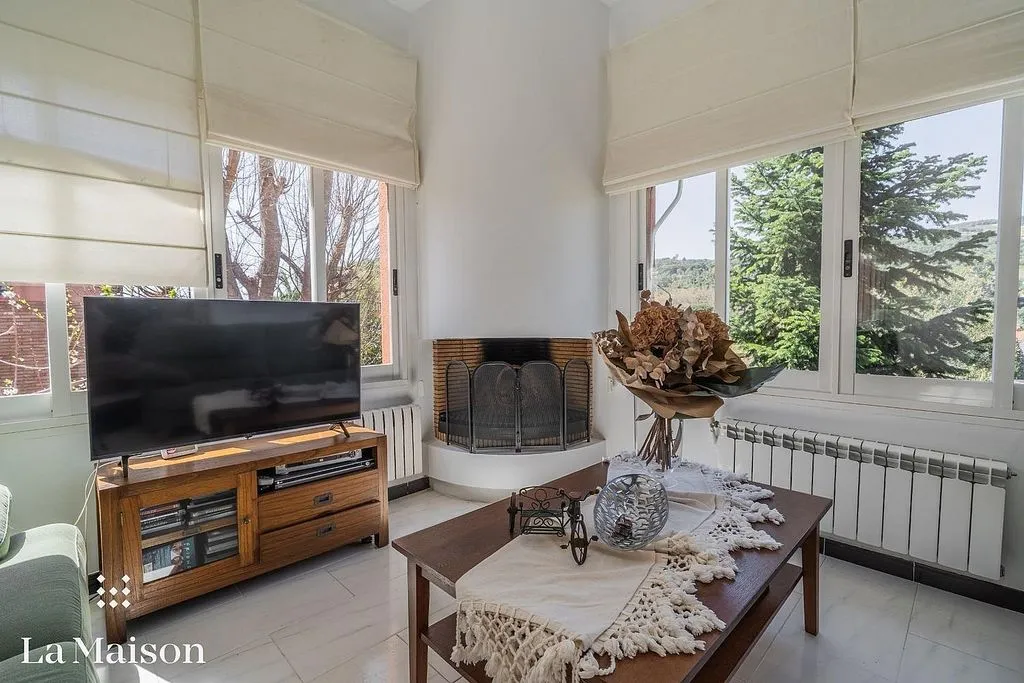 Living Room - Luxury House with Pool in Arenys de Munt