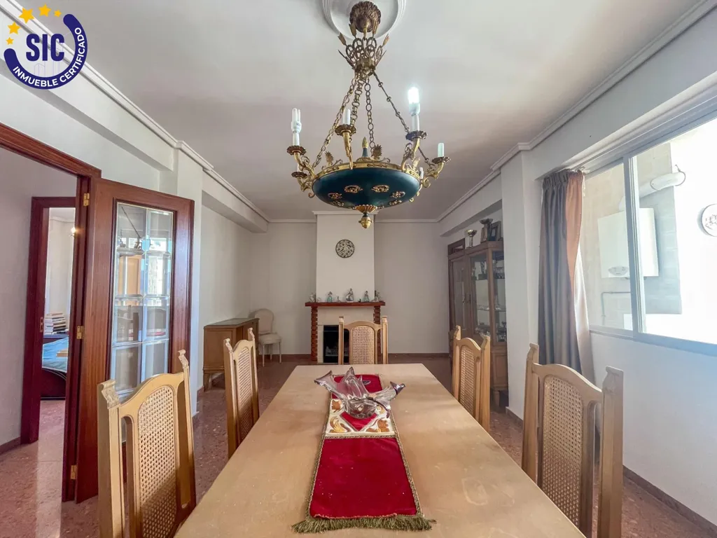 Sala da pranzo - Tríplex with Garden in Chera, Valencia