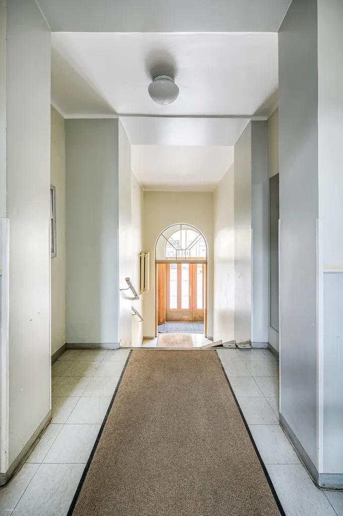 Entrée - Bright Apartment with High Ceilings in Etu-Töölö