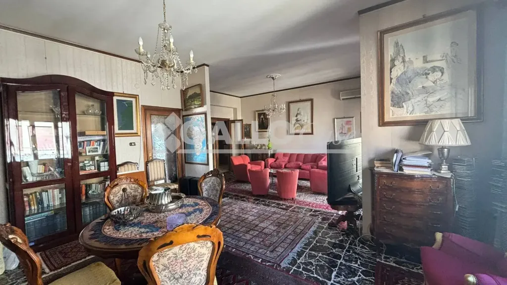 Söögituba - Bright Apartment with Balconies in Cosenza