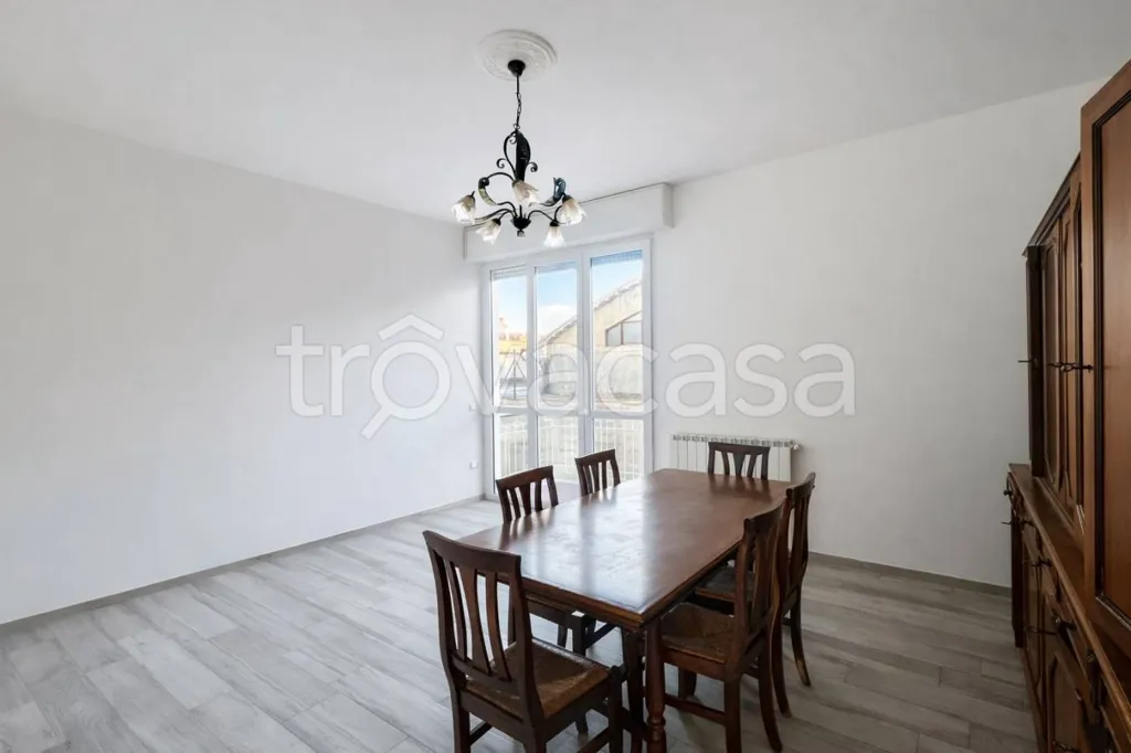 Söögituba - Rented 3-Bedroom Flat with Balcony in Arona