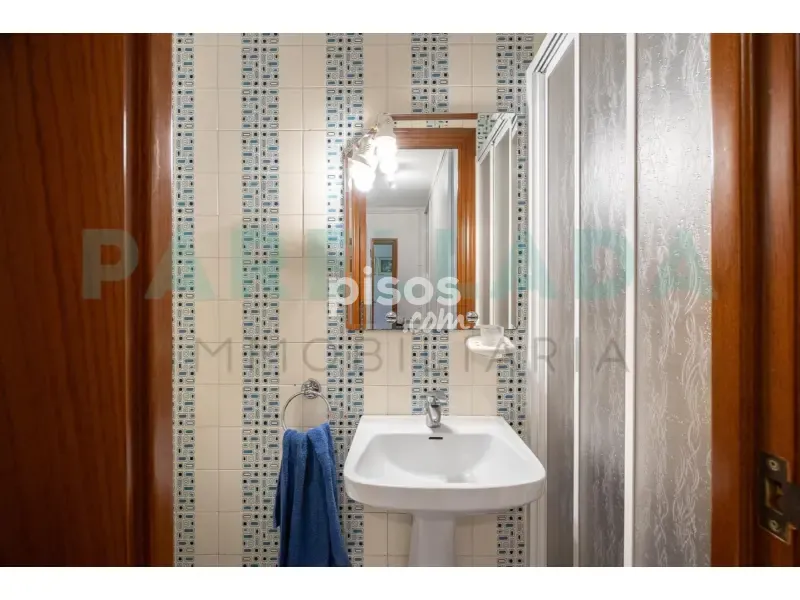 Bagni - Luxury Flat with Terrace in Tiana, Catalonia