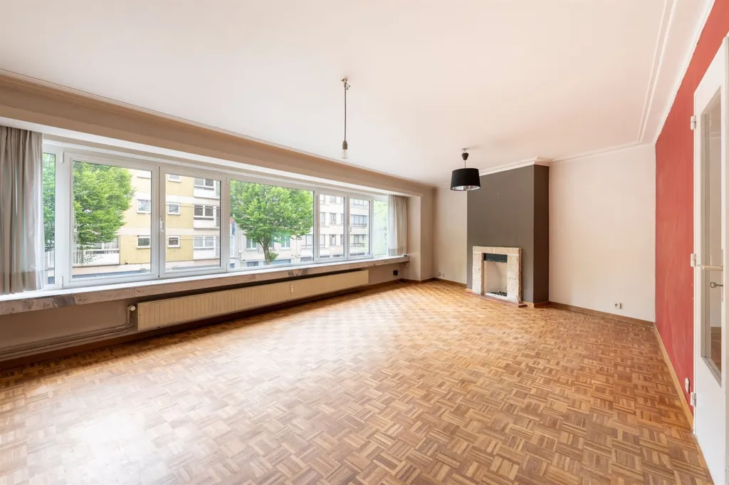 Séjour - Appartement à Rénover avec 2 Chambres à Borgerhout