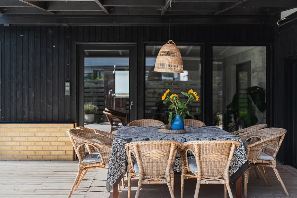 Terrazza - 1-Storey Villa with Pool in Löddesnäs