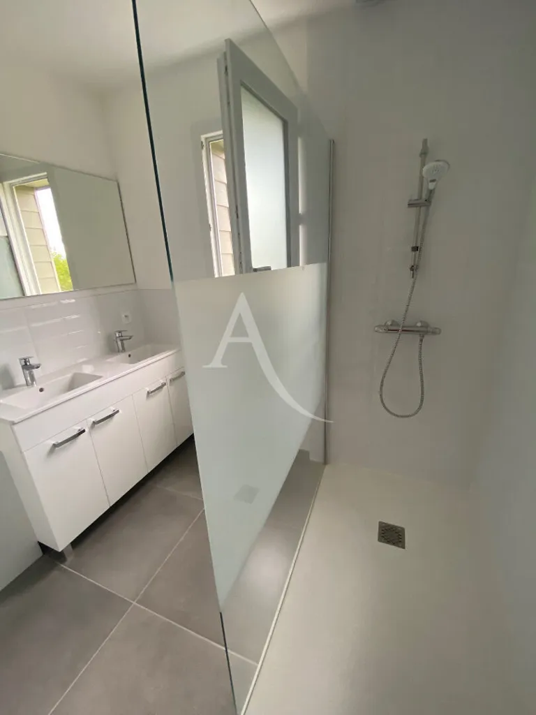 Vannitoad - Recent Villa with Garden in Malafretaz
