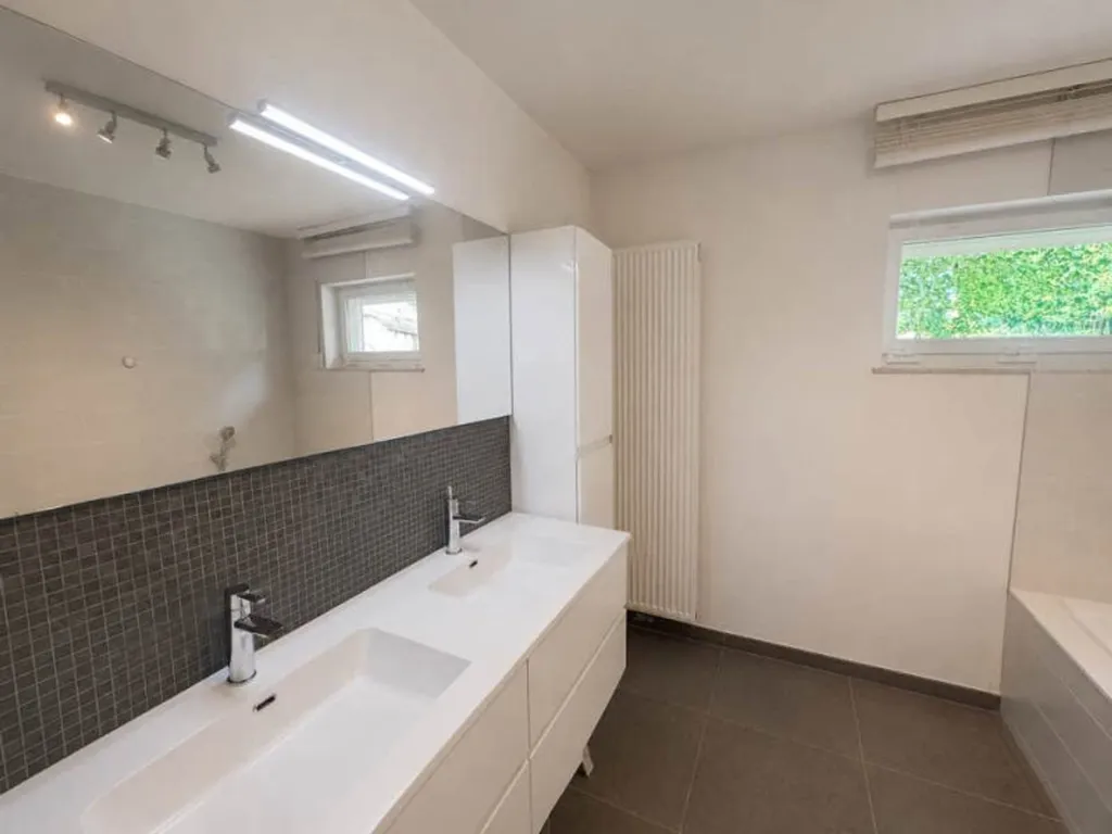 Vannitoad - Villa with Ground Floor Living in Wierde
