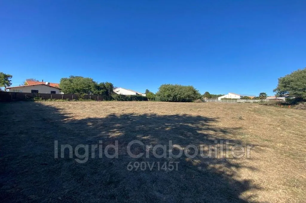 Garden - Serviced Building Land near Grande Côte, Saint-Palais-sur-Mer