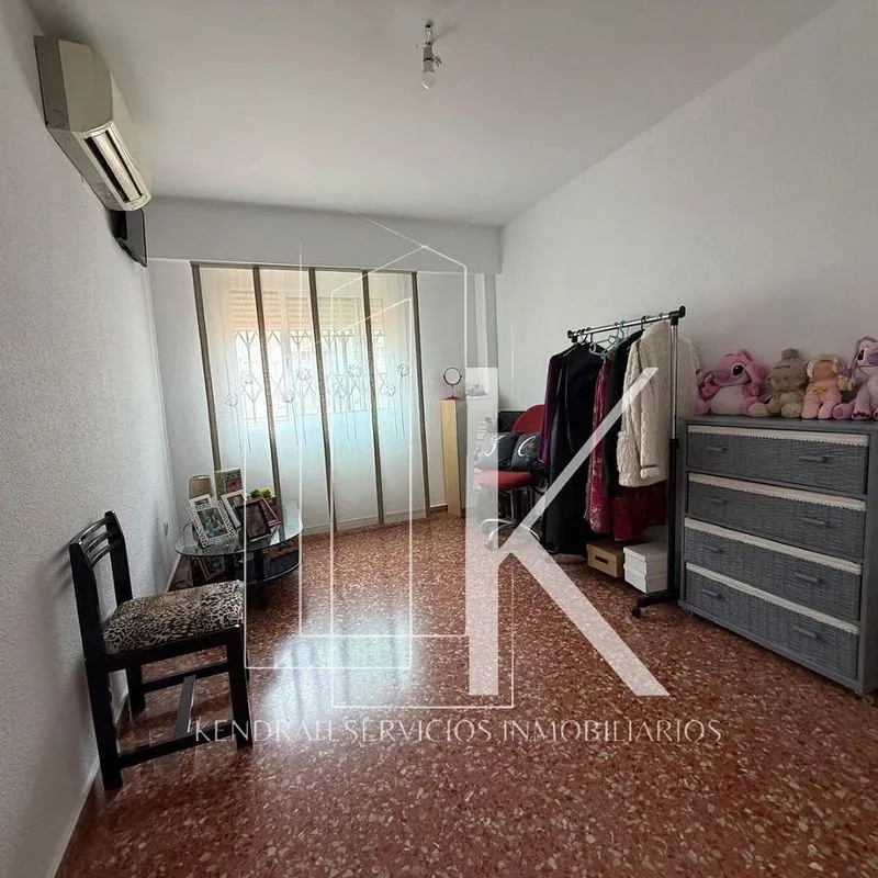 Chambres - Apartment with Balcony in L'Hort de Senabre
