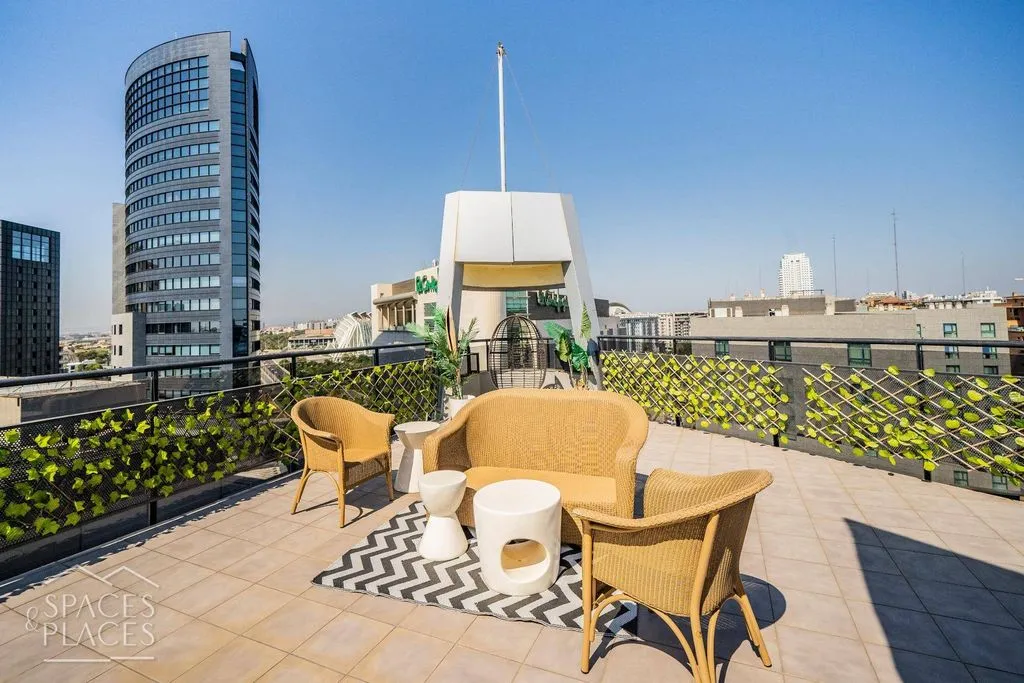 Terrasse - Luxury Penthouse with Pool in Valencia