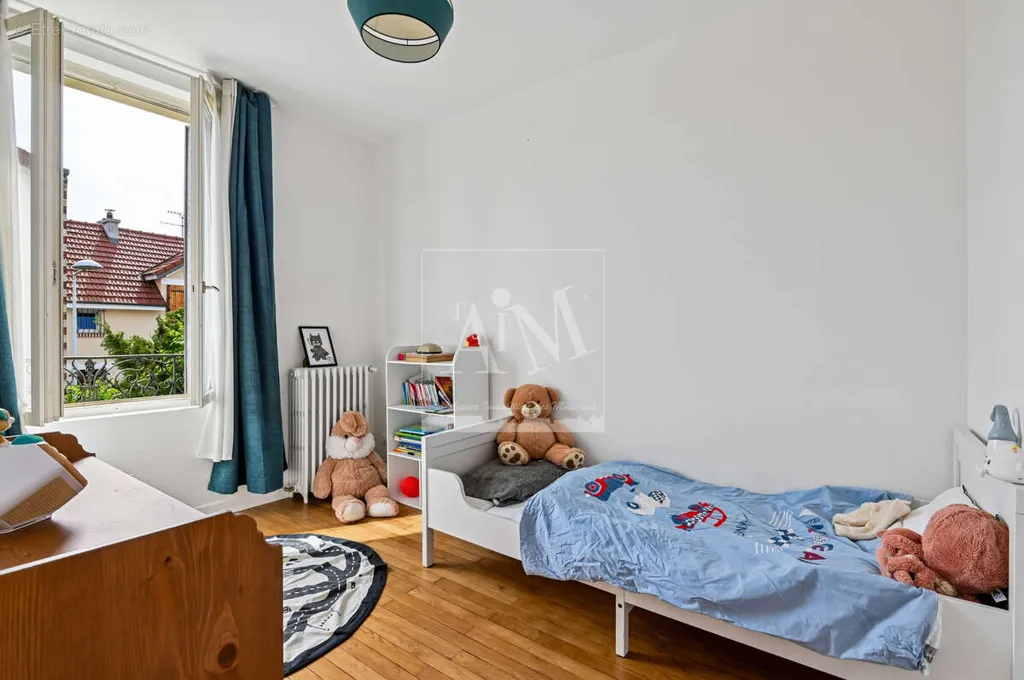 Maison 5 pièces à Nanterre