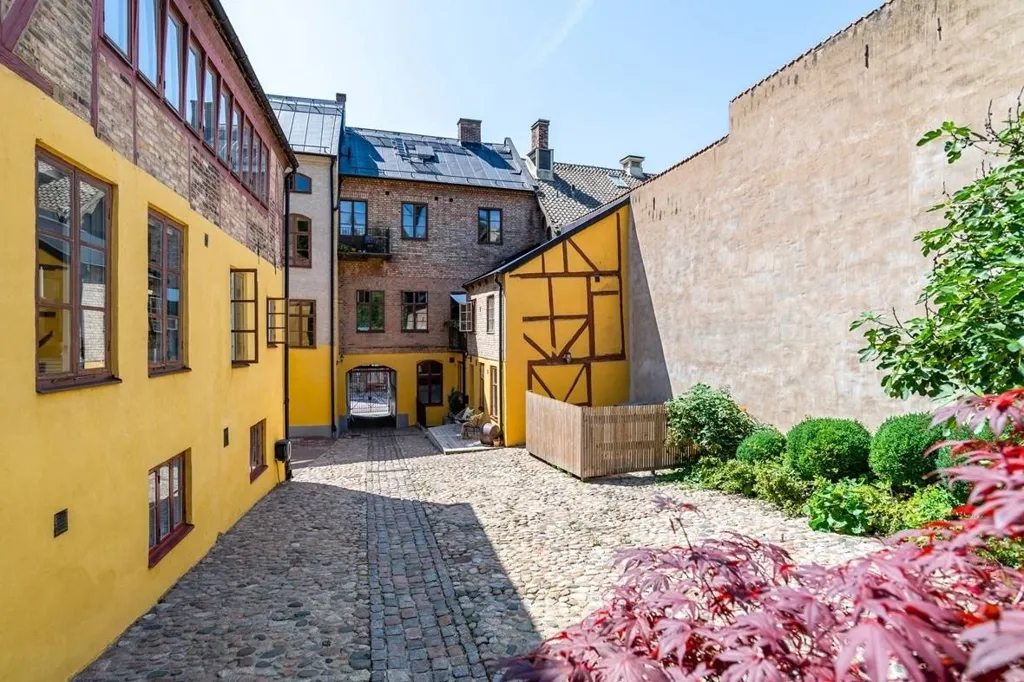 Giardino - Charming Townhouse with Garden in Helsingborg