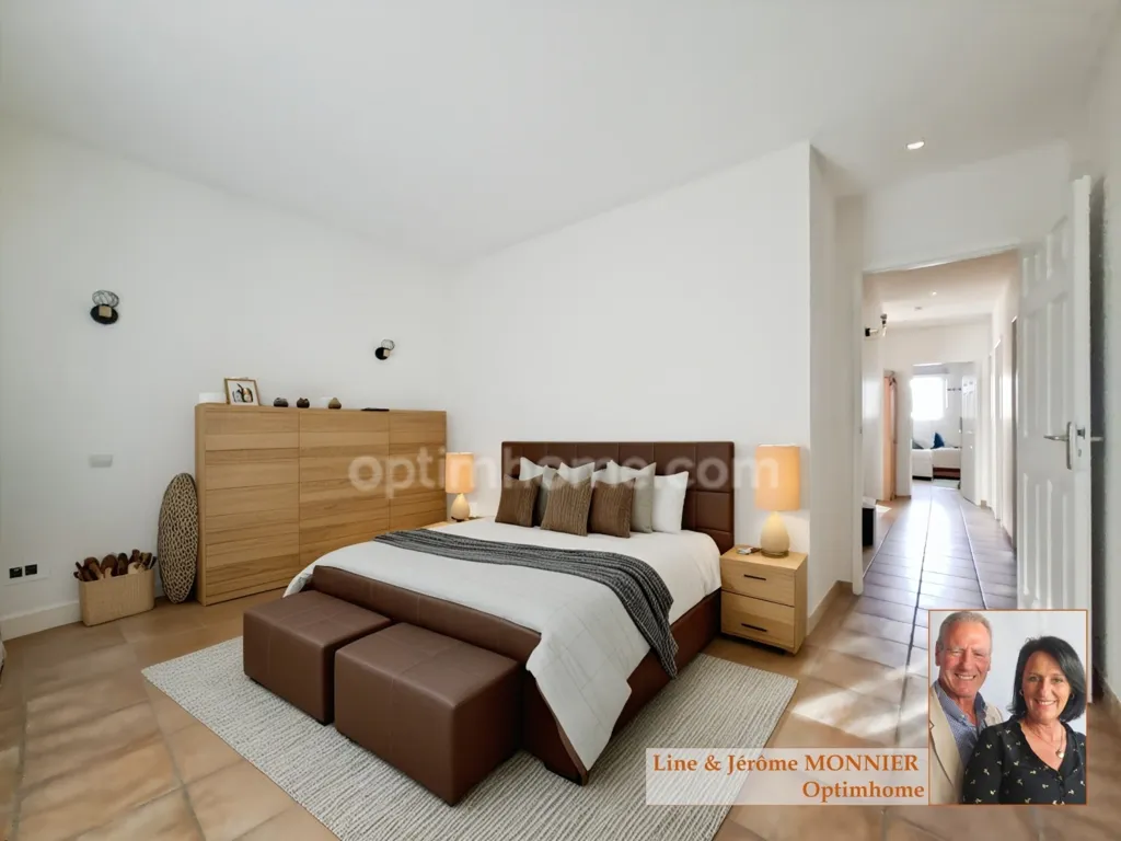 Bedrooms - 3-Faced Villa with Workshop in Trouillas