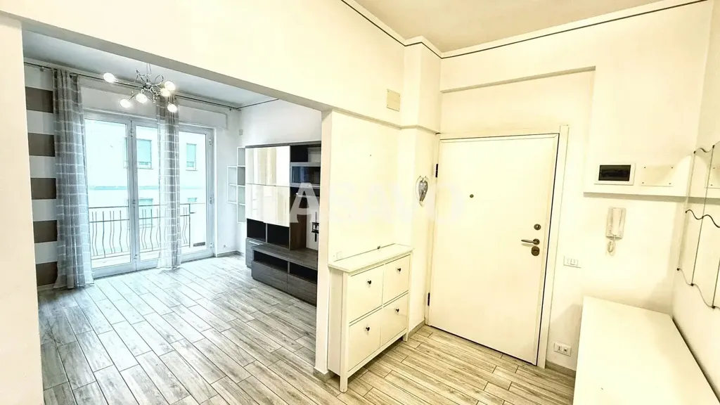 Entrée - Modernised Apartment with Balcony in Ovada
