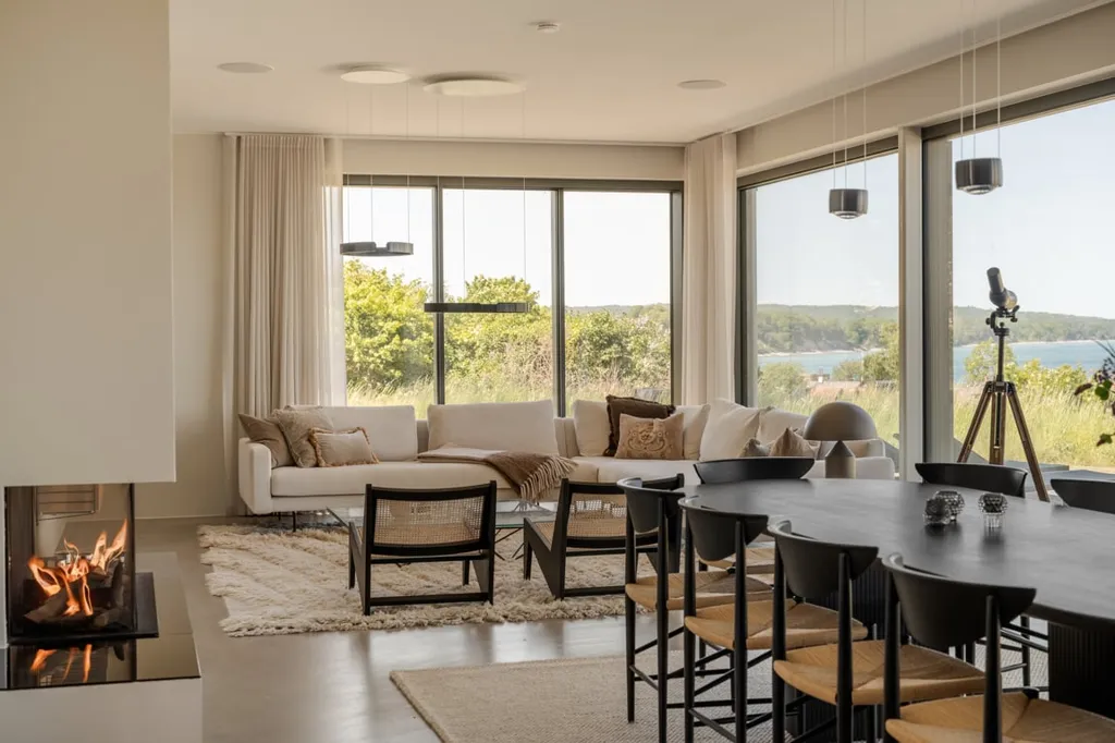 Sala da pranzo - Architectural Villa with Sea View in Vik