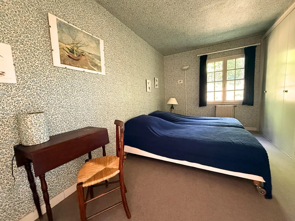 Chambres - Maison des Années 1970 avec Grand Terrain à Carnac