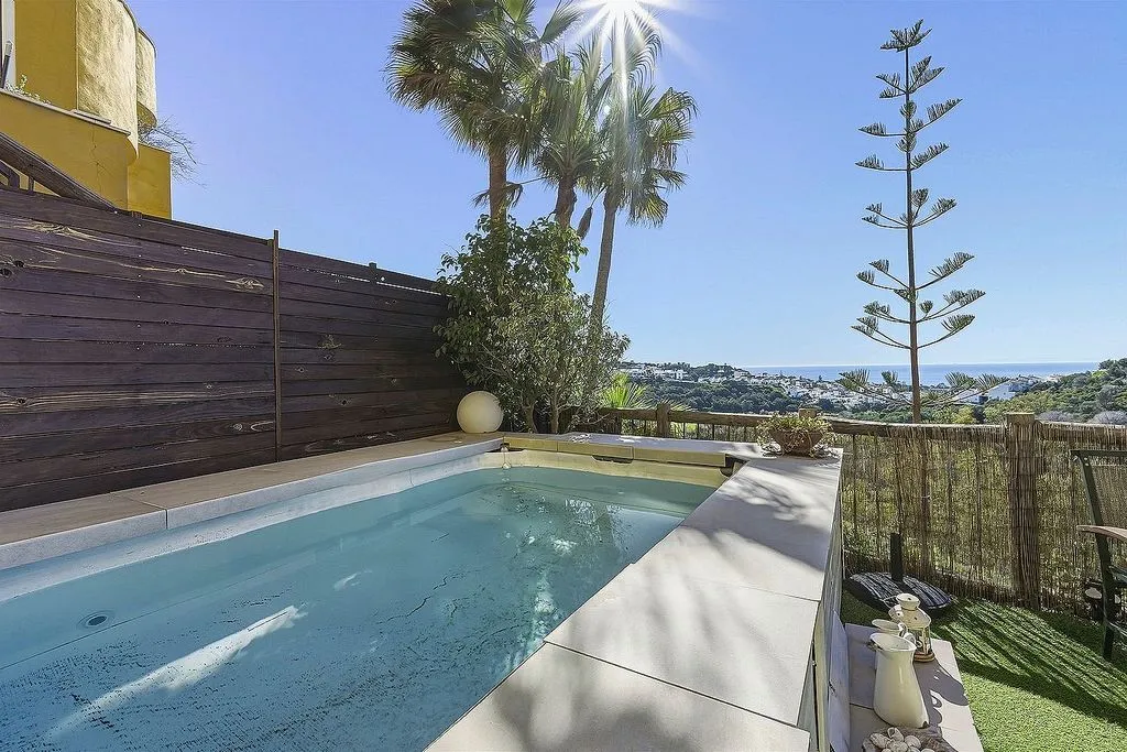 Bassein - Luxury Ground Floor Flat with Sea View in La Reserva