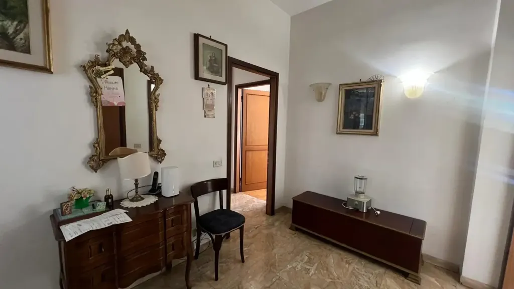 Entrée - 6-Bedroom Apartment with Garden View in Florence