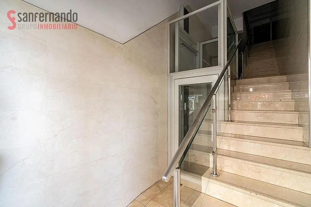 Toad - Apartment with Elevator in Cuatro Caminos