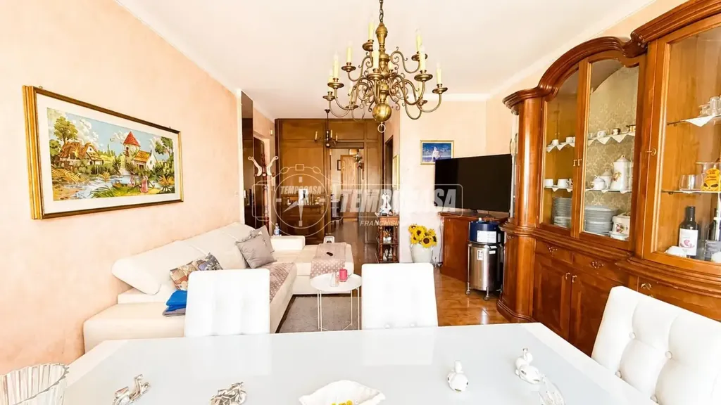 Söögituba - Apartment with Balcony in Asti