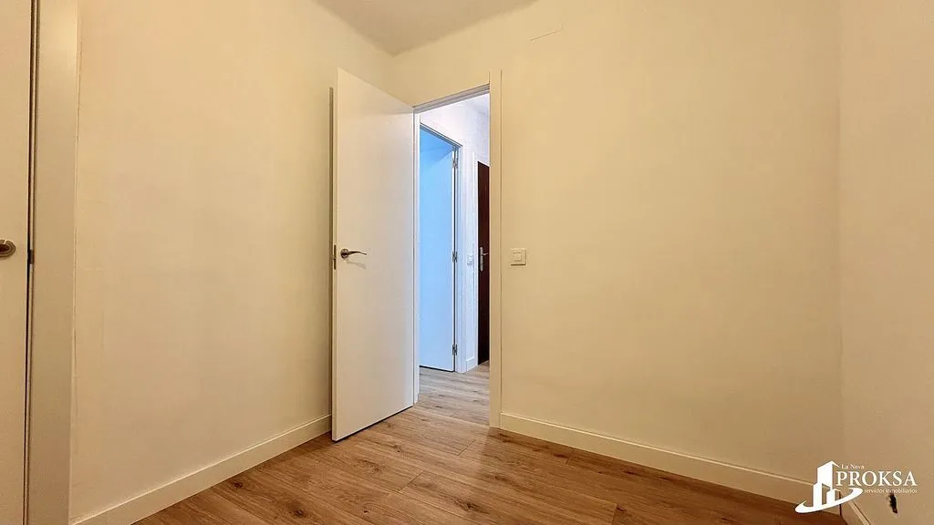 hallway_entrance