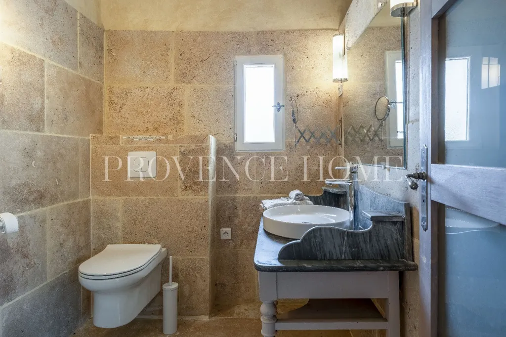 Vannitoad - Rustic Mas with Pool in Provence