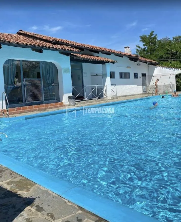 Pool - Former Restaurant with Pool in Cappellazzo, Cherasco