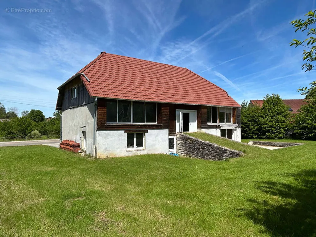 Maison 5 pièces à Chaux-Les-Passavant