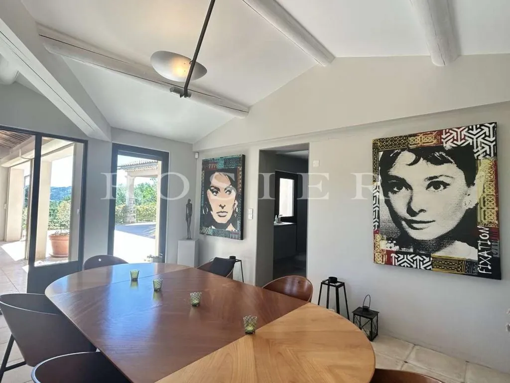 Dining Room - Luxury Villa with Pool in Saint-Saturnin-lès-Apt