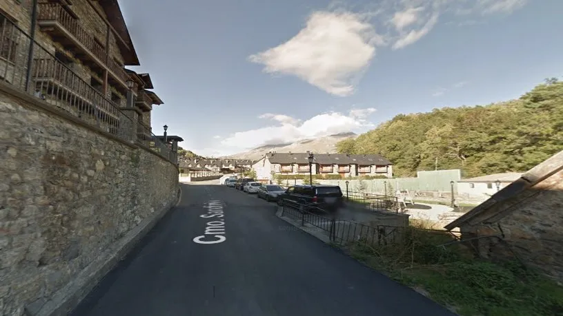 Esterno - Garage with Parking in Sallent de Gállego