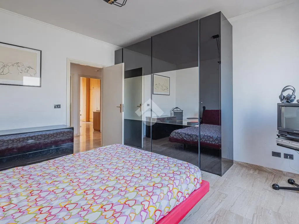 Chambres - South-Facing Apartment with Terrace in Rome